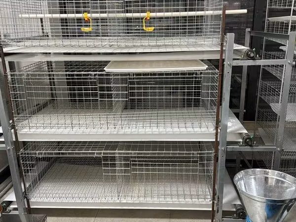 Клетки для бройлеров, без ножек, 3 ярусные, каждый ярус 140/70/40см