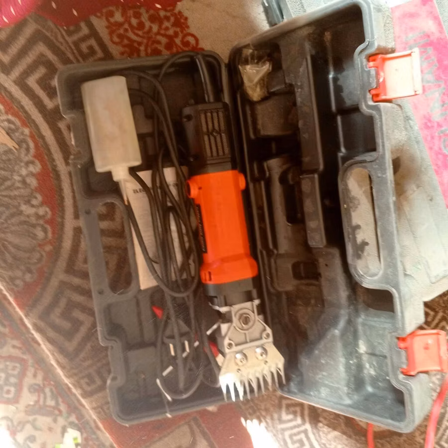 Электрическая машинка для стрижки овец (Electric Sheep Clippers) в