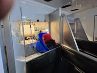 2004 Sundowner Trailers 8016 Sunlite 725 Grand Sierra Gooseneck Horse Trailer — الصورة 2