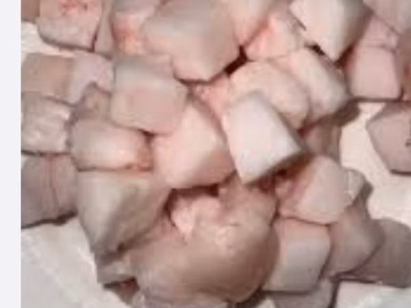 Койдун курук майы Жана сызгырылган жыты жок тон майы сатылат. баасы