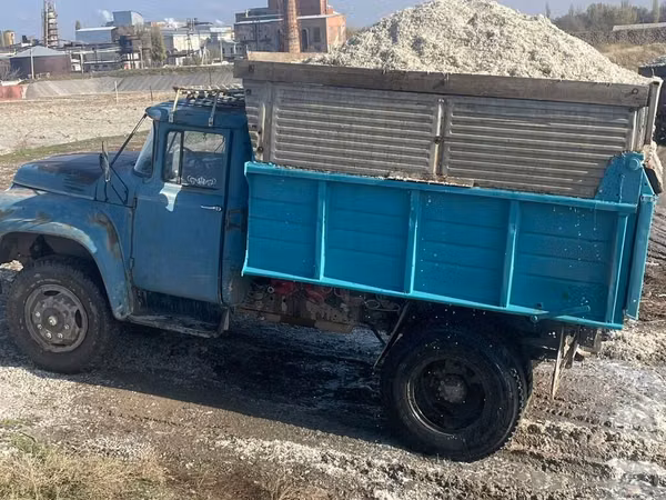 Жом жом жом свежий для КРС доставка по Чуйской области 9 -10 тонн