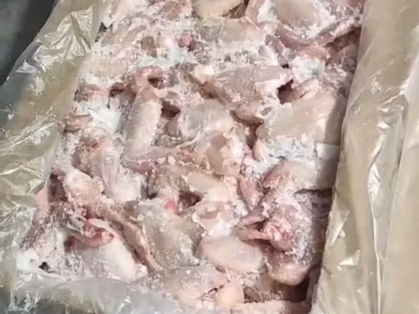 Крыло цыплёнка-бройлера