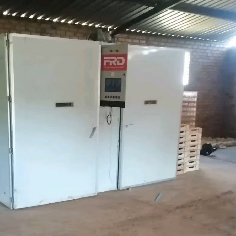 19200 Capacity Incubator
