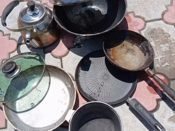 Посуда посуда посуда домашнее 
 за всю посуду 3.500. 🍽🍽🍽