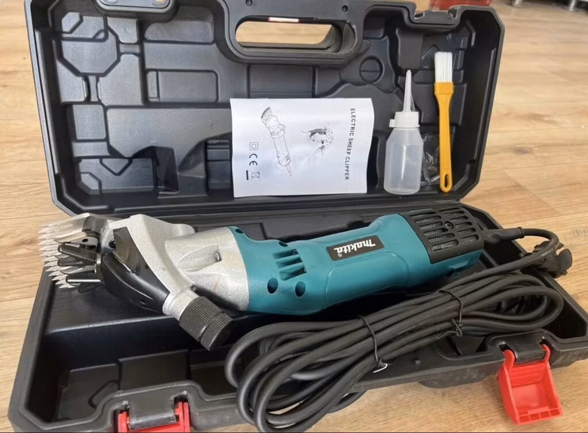 Профессиональная машинка для стрижки овец Makita (Professional Sheep