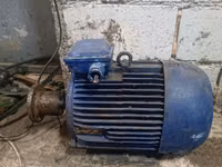 Motor electric 7,5kw 960rotatii. Электромотор 7,5kw 960об/мин — 照片 1