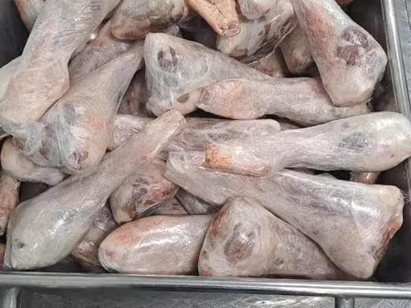 Замороженные барание косточки (с суставом/замороженные «сахарные»
