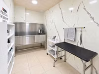 Baytarlıq klinikasında, heyvan baxımı və yuyulması üçün tam təchiz — фото 2