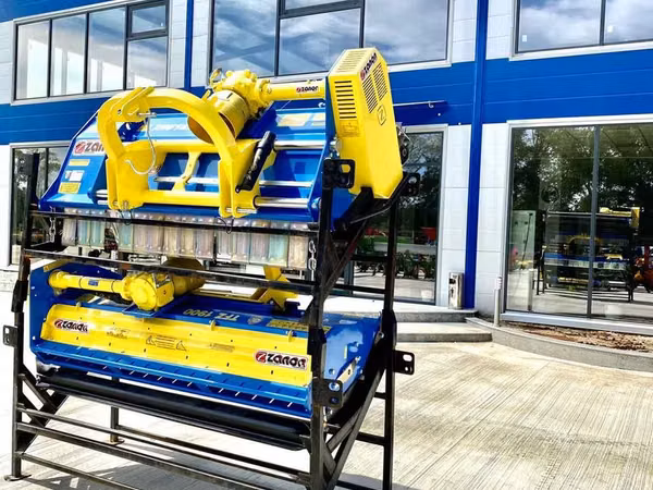 Vindem tocatoare profesionale Zanon (Italia) pentru orce tractor