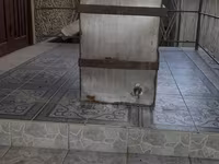Vând butoi de inox pentru vin. — الصورة 3