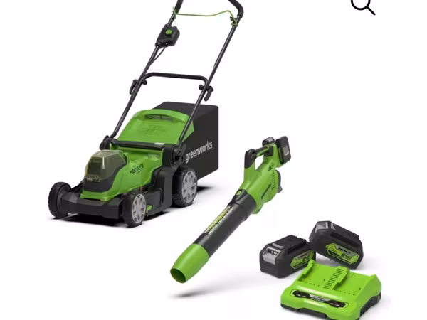 Set pentru grădină Suflator pentru frunze+ Mașină de tuns iarba, pe acumulatoare 8800lei
