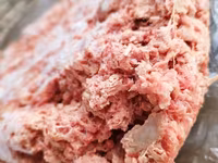 Корм для собак,куриц, свиней,кошек,уток и.т.д дробленые кости броллера — 1-rasm