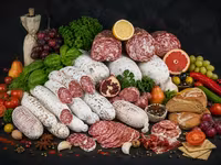 Мясные деликатесы коппа прошутто ломо — Foto 2